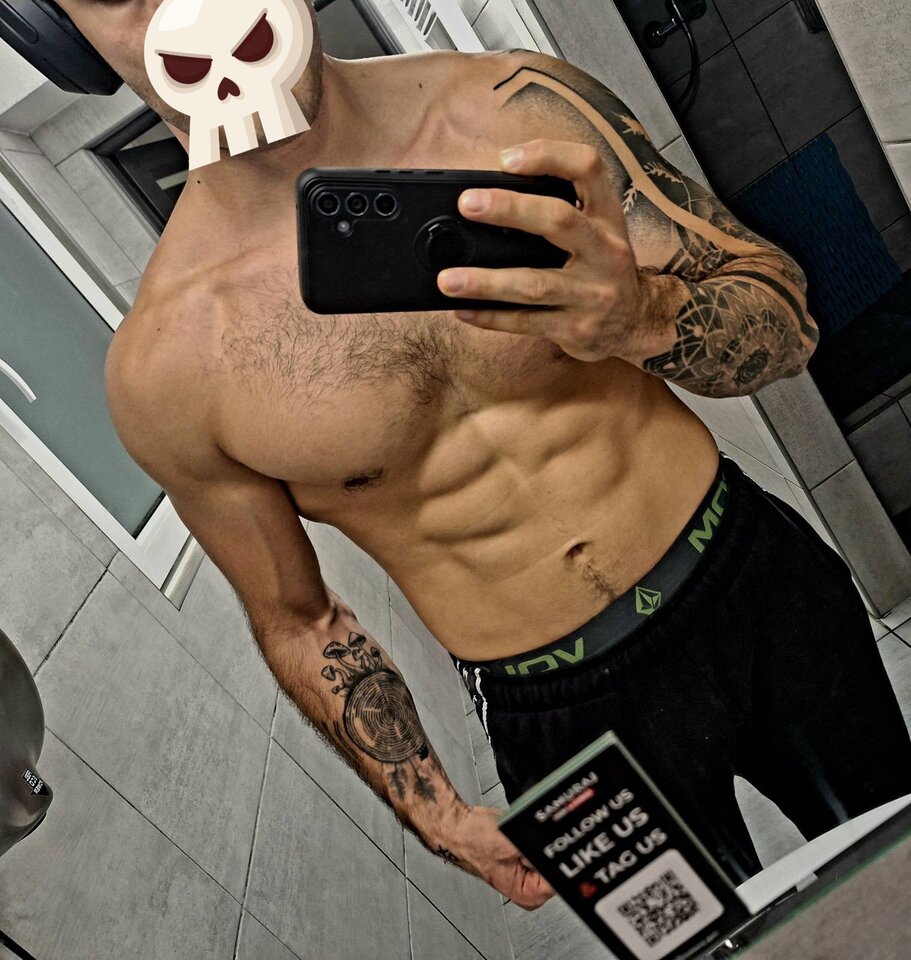 JakZwykleWFormie.jpeg - Parrots