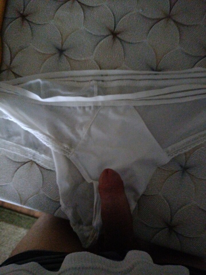 Zabawa majteczkami zony. - Bercikp