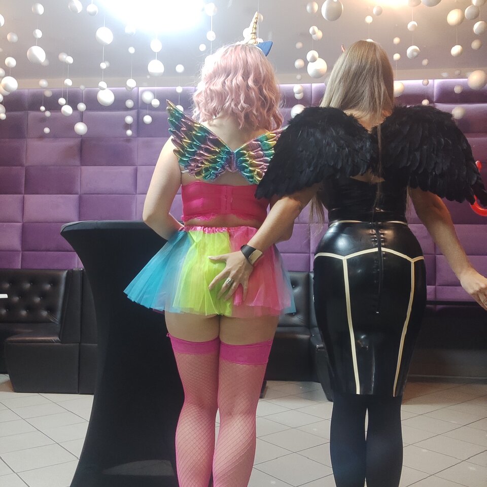 Gdzieś pomiędzy piekłem a niebem 😈🔥💜 - greencouple30