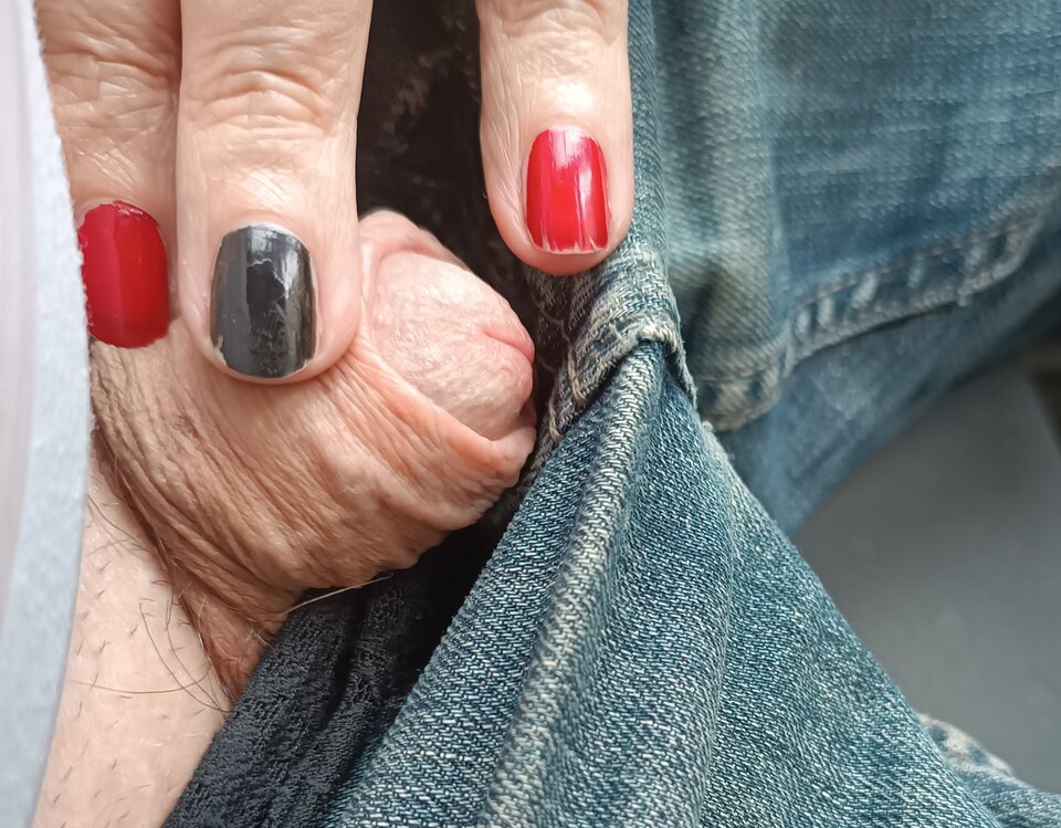 Niespodzianka czeka na..... 😎👄🔥 - Gregorja