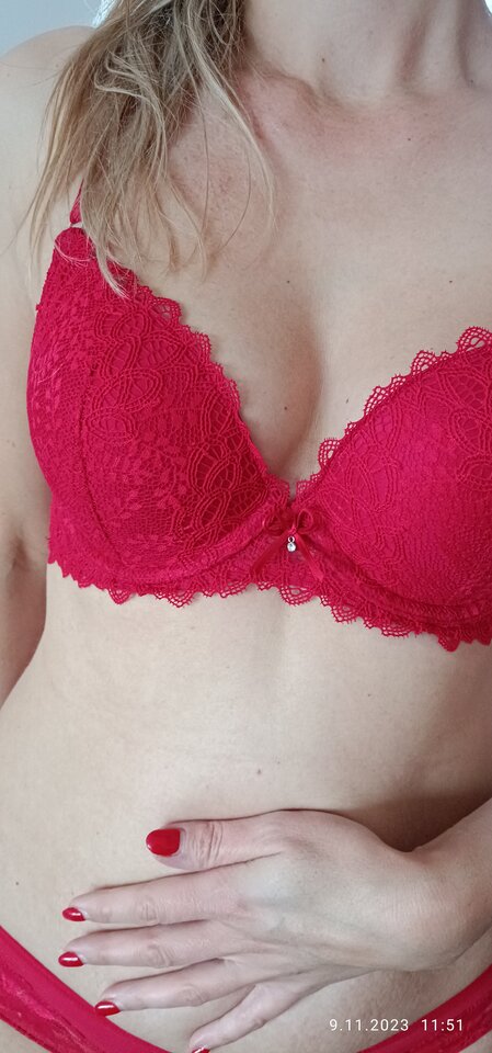 Na czerwono - AnKar2022