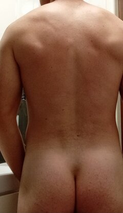 Screenshot_20231112_220454_Samsung Internet.jpg