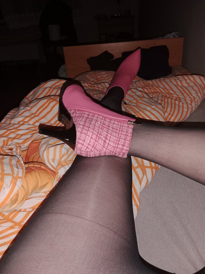 16998376307506760112626692201371.jpg - tamara84tv