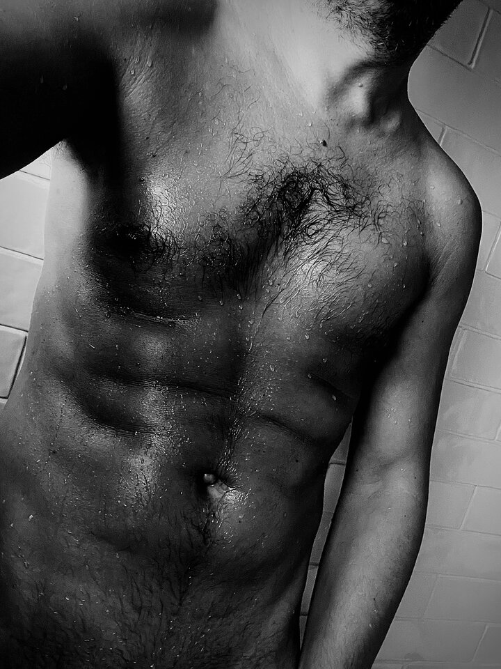 FE84DBD7-929C-4CC8-8410-4E75DFF875F6.jpeg - SirWolf