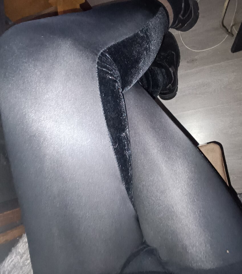 W legginsach.... 👄🔥👙 - Gregorja