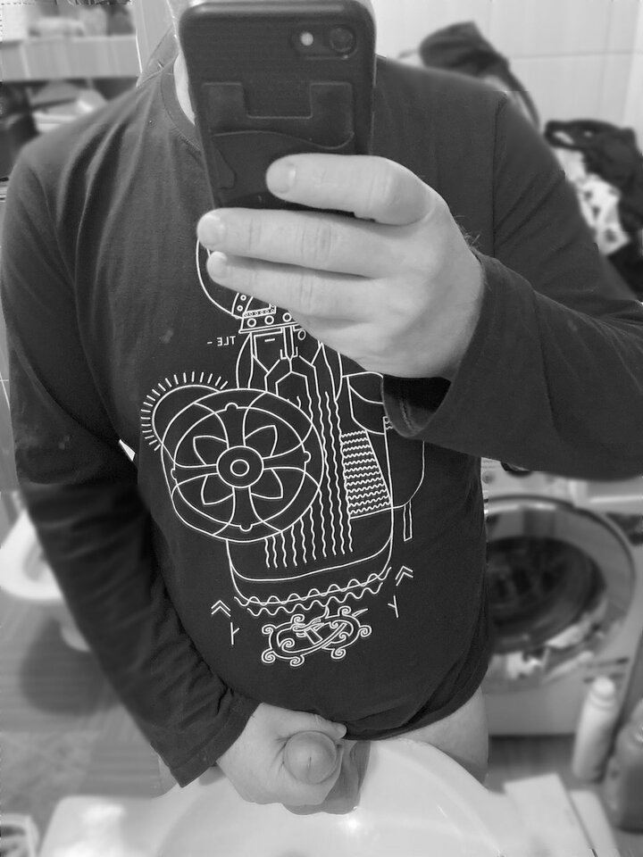 Wiking_i_jego_mlot_small_bw.jpeg - blastar2002