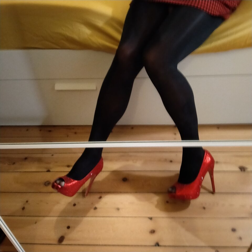 2023-11-23 07.47.17.jpg - MartinkaCross