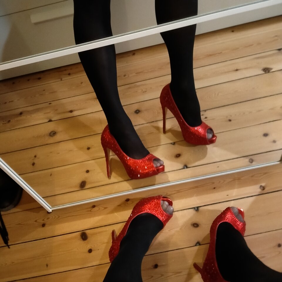 2023-11-23 07.45.53.jpg - MartinkaCross