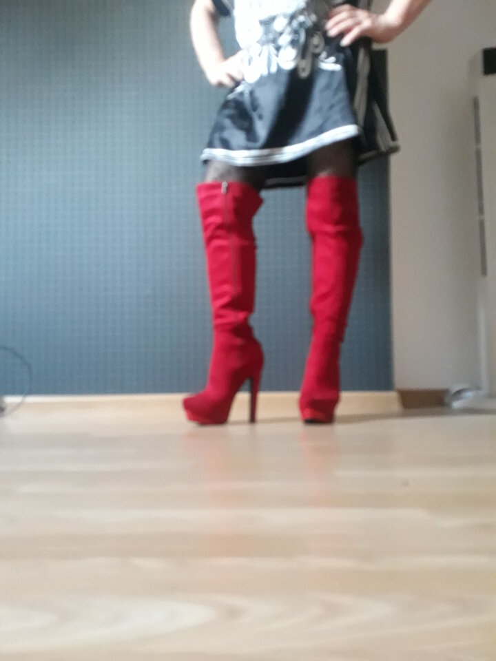 016.jpg - TINA07CROS