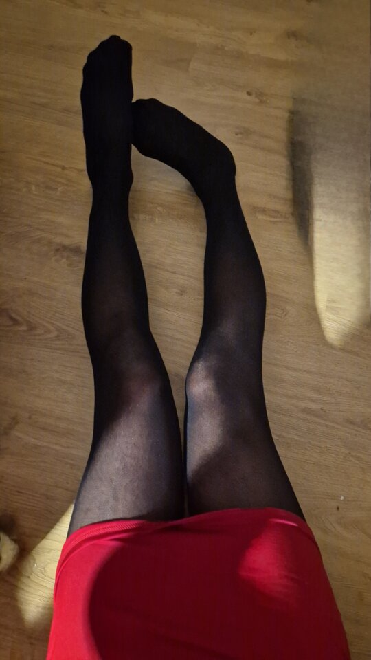 1000009960.jpg - Longlegs40