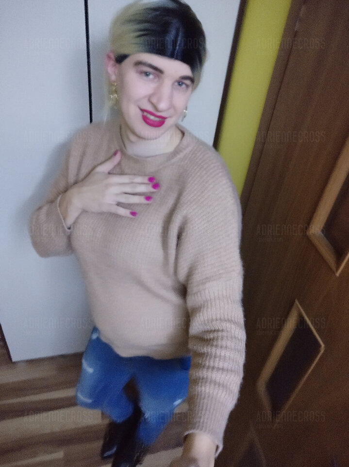 IMG_20231125_192423.jpg - Adriennecross