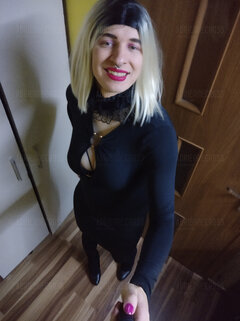 Mała czarna sukienka