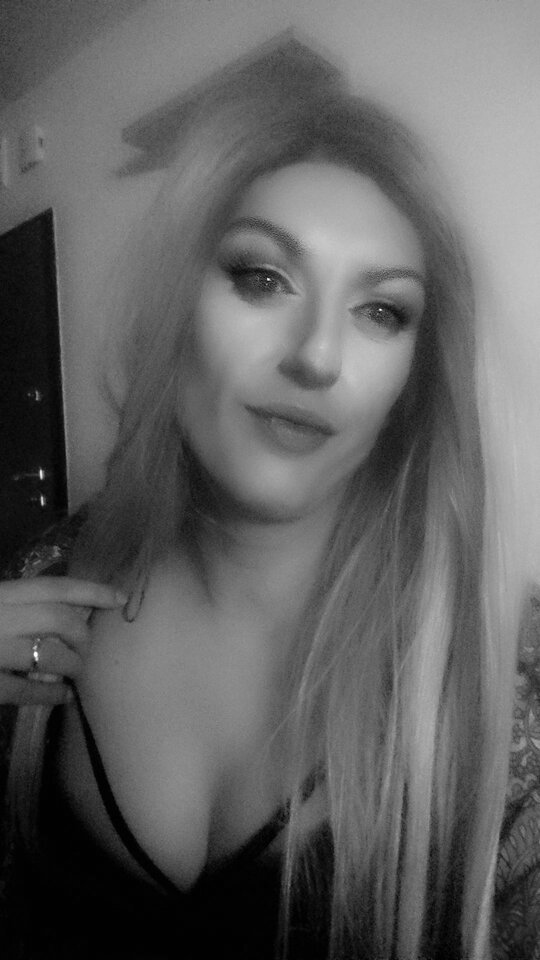 Snapchat-1528973607.jpg - KarolinaShemale29