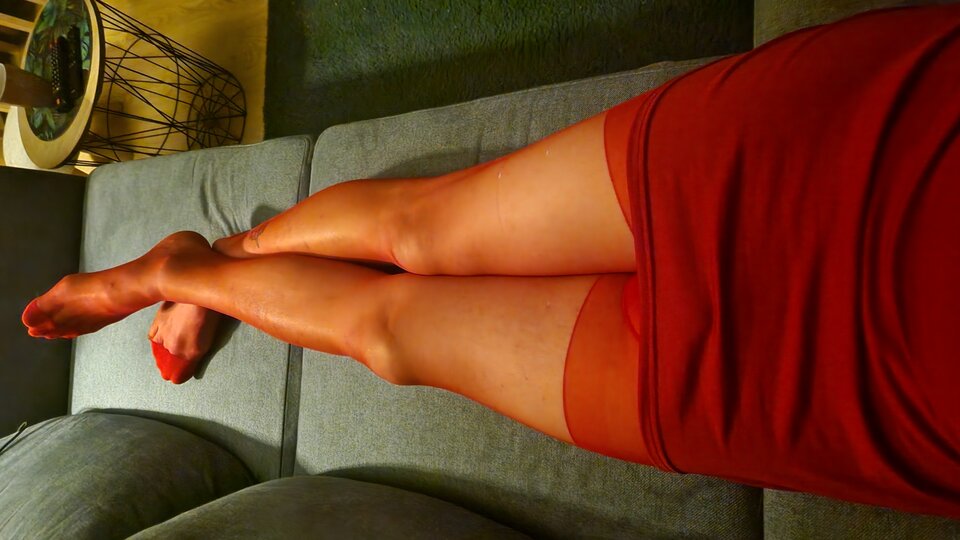 1000010027.jpg - Longlegs40