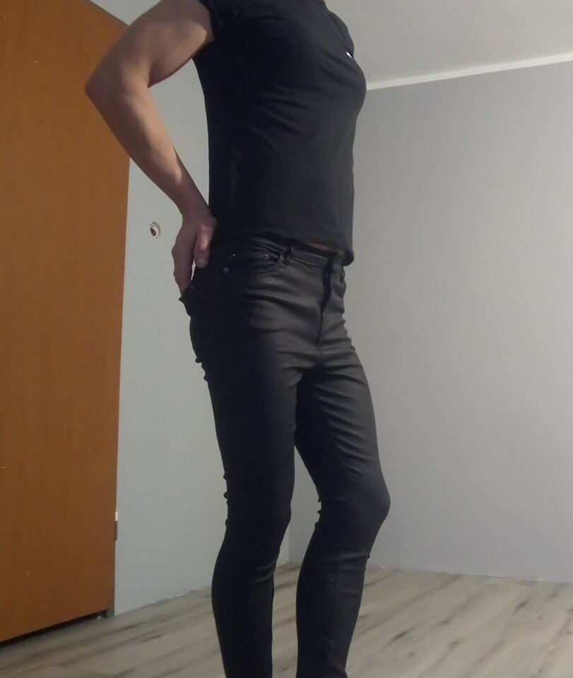 _20231128_072728.JPG - MoniaTransCD