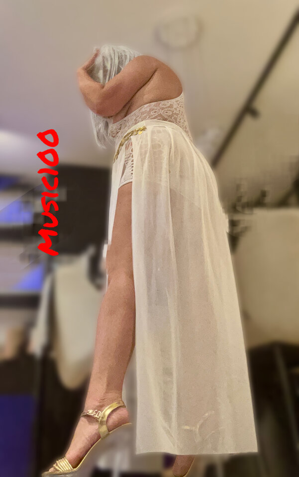 IMG_7164.jpeg - Music100