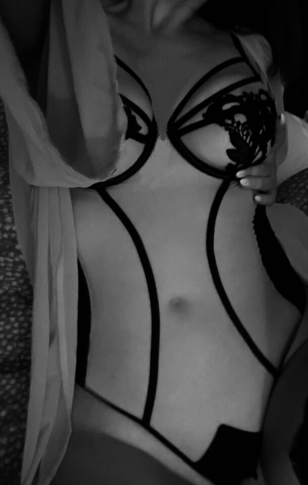 IMG_0668.jpeg - SOMETHINGUNHOLLY