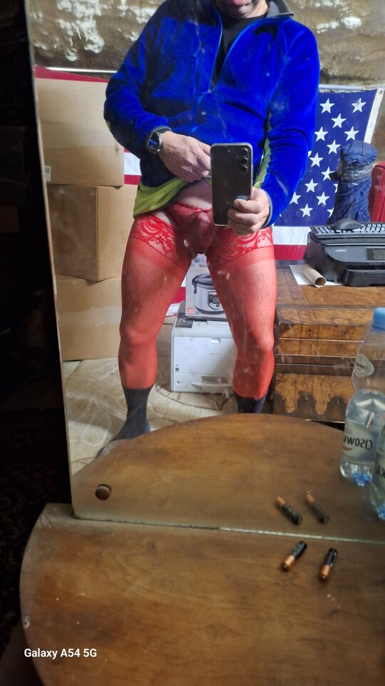 20231202_203323.jpg - pepe149