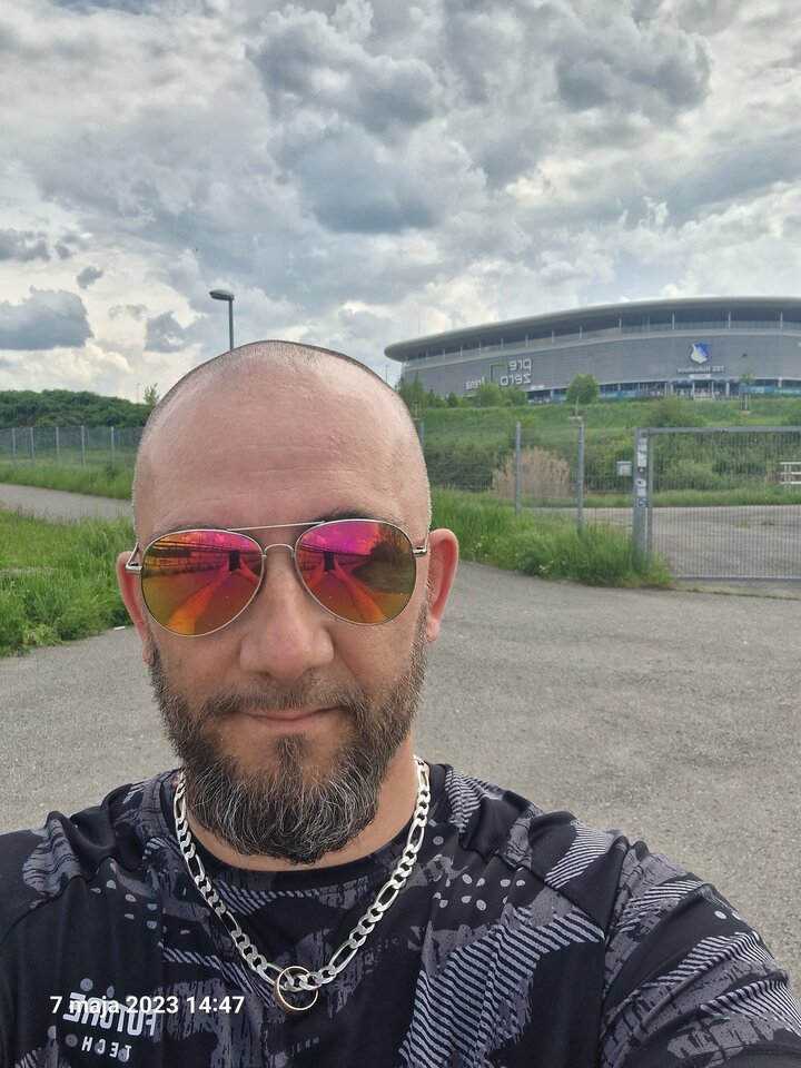 Spacerek. - LucyferFit76