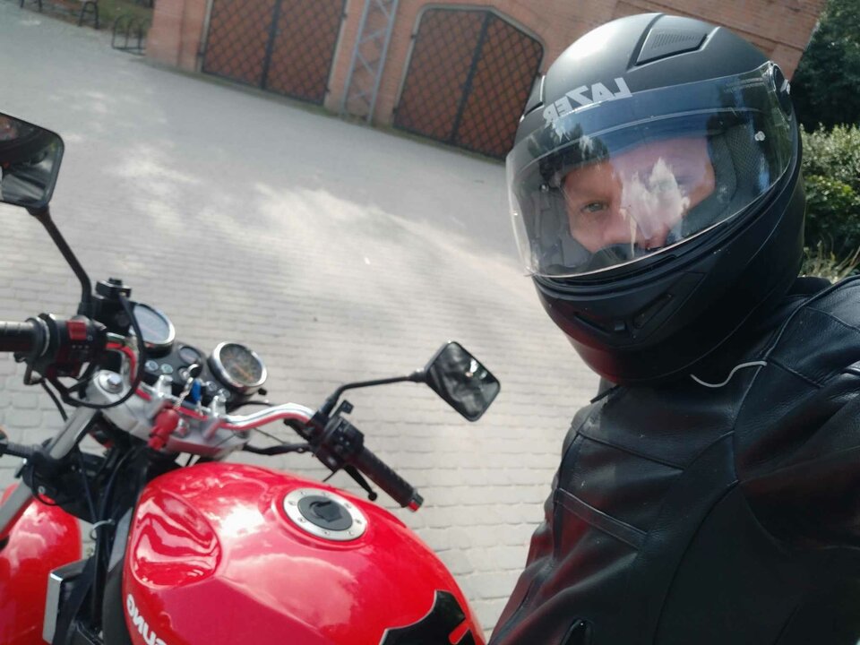 1000001072.jpg - Profil_81