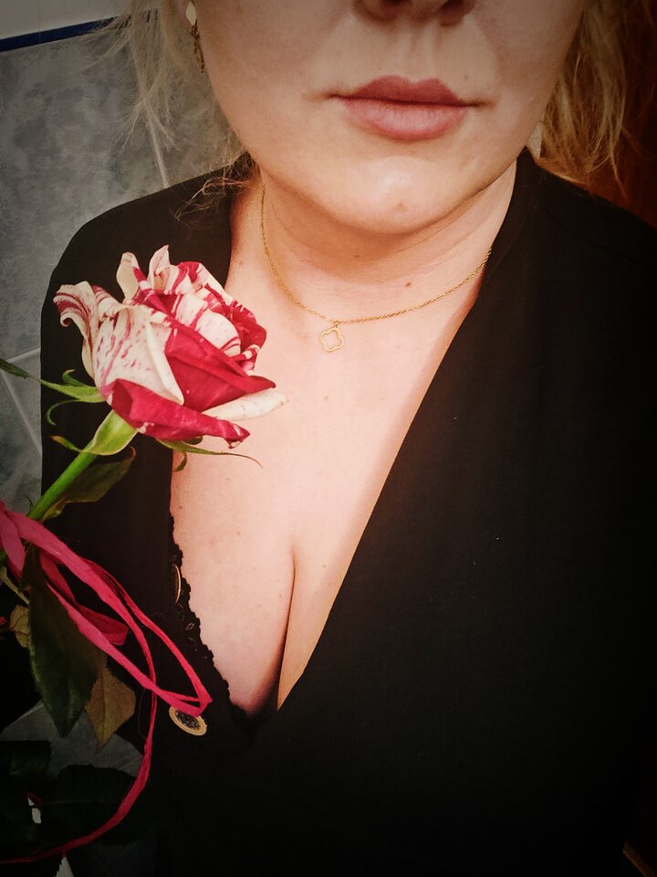 🌹 - Hrabina_Puszysta