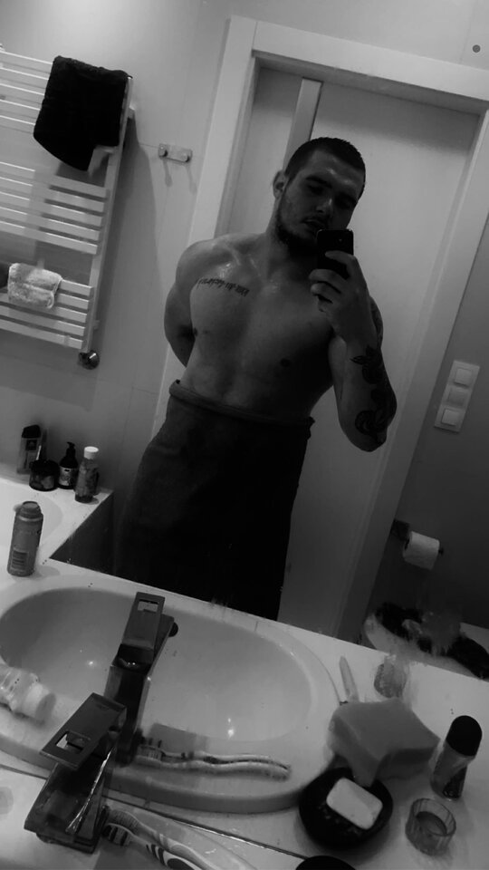 IMG_2289.jpeg - YLickme