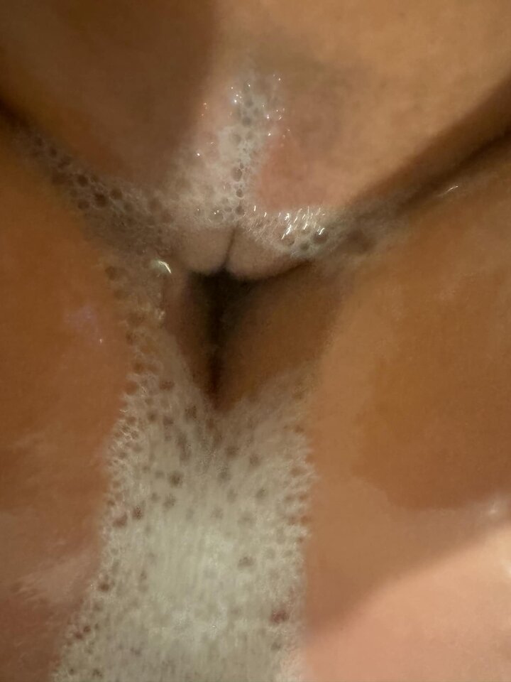 Messenger_creation_300EB396-C964-4FE9-8F84-A3948967DDE7.jpeg - parunia4545