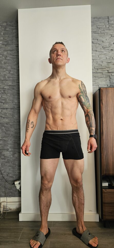 34307693-3ba5-46de-a8ce-3b2ab41573da-1_all_6315.jpg - Szaallony