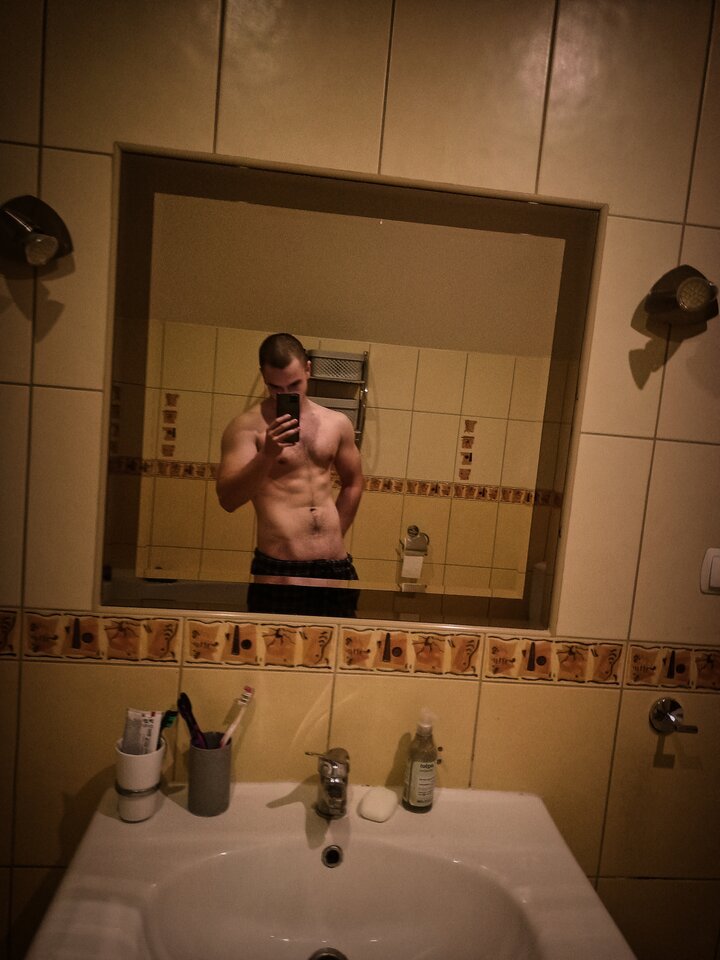 IMG_20221124_190050.jpg - Piti01