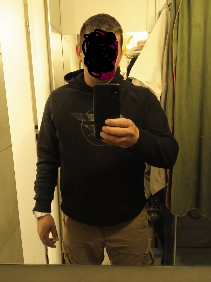 IMG_20230512_020439 (1).jpg - kwas123