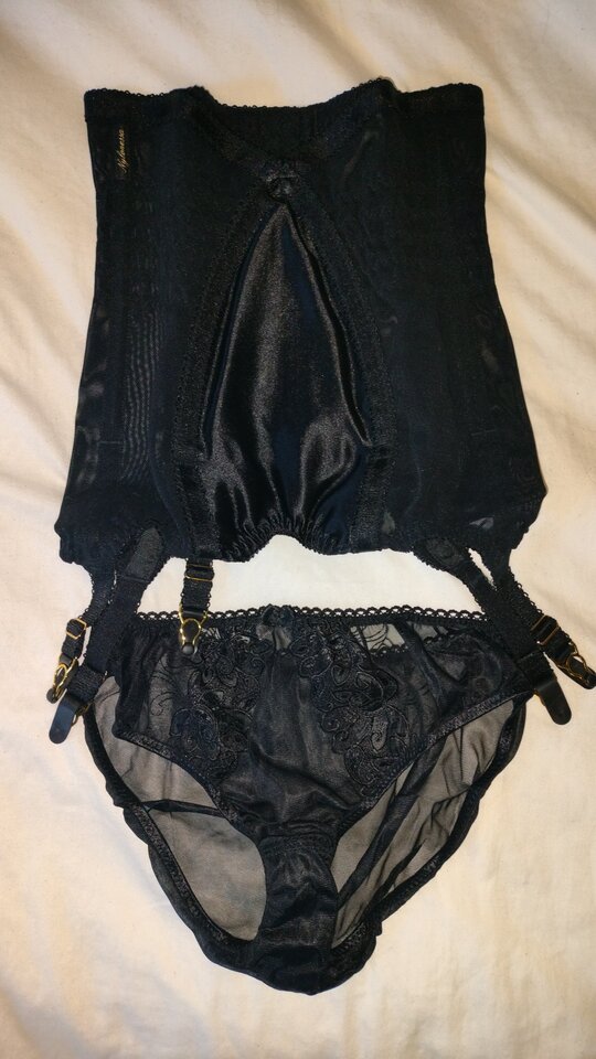 1000025774.jpg - Kamila_tranny4u