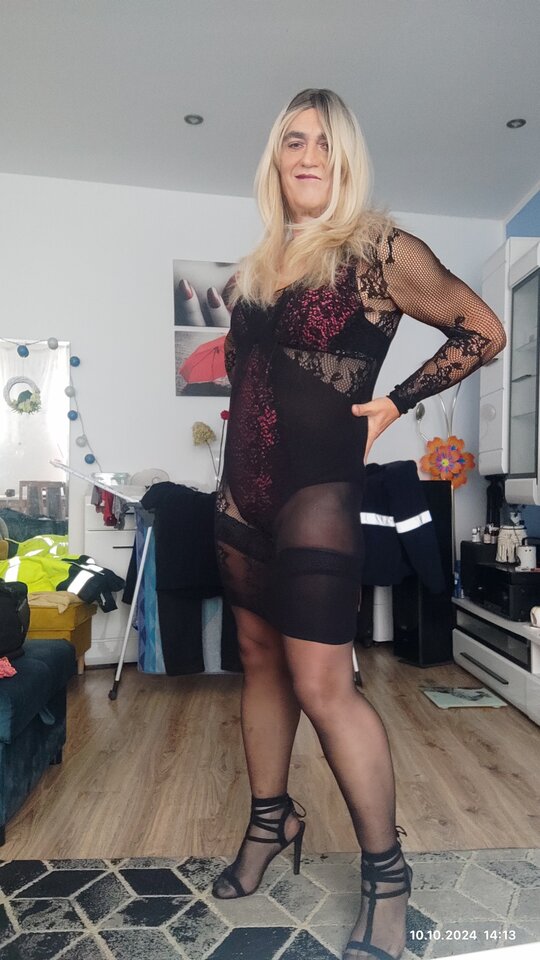 1000111369.jpg - Daria54