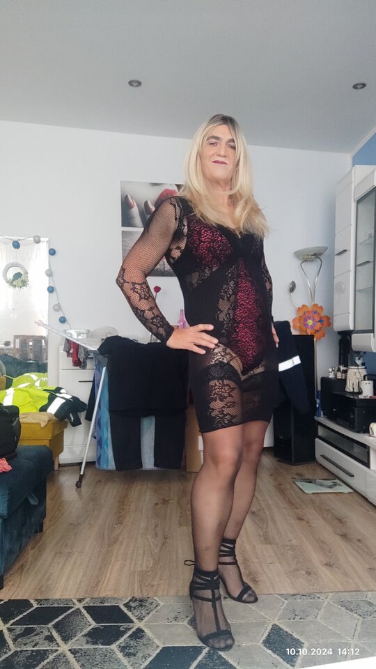 1000111365.jpg - Daria54