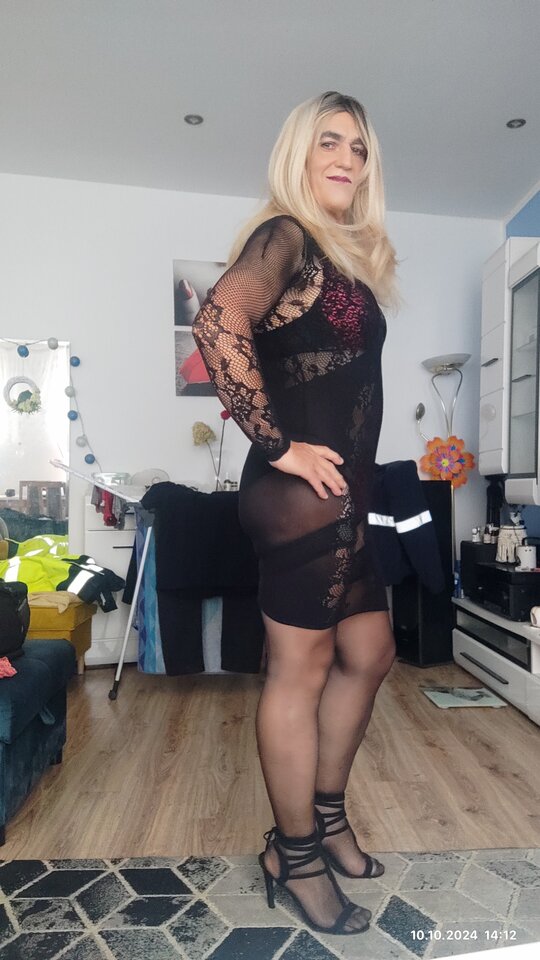 1000111366.jpg - Daria54