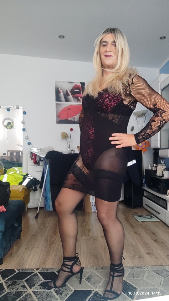 1000111374.jpg - Daria54