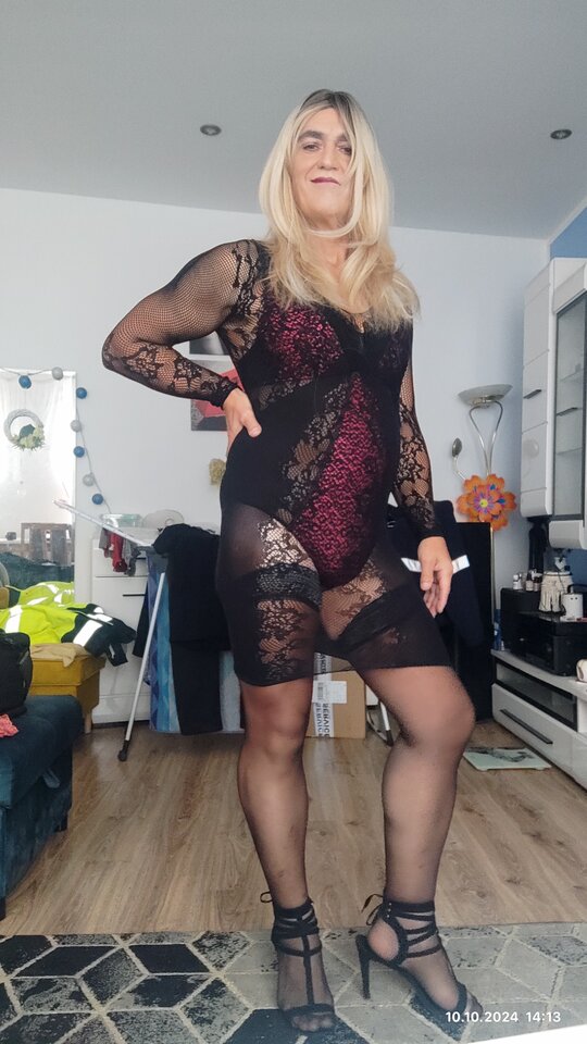 1000111367.jpg - Daria54