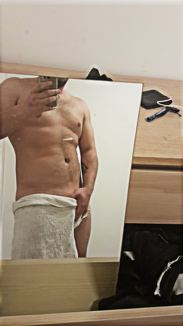 Yogi2404