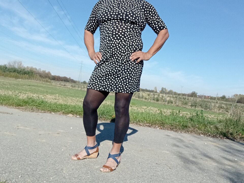 1000054639.jpg - lickemydick