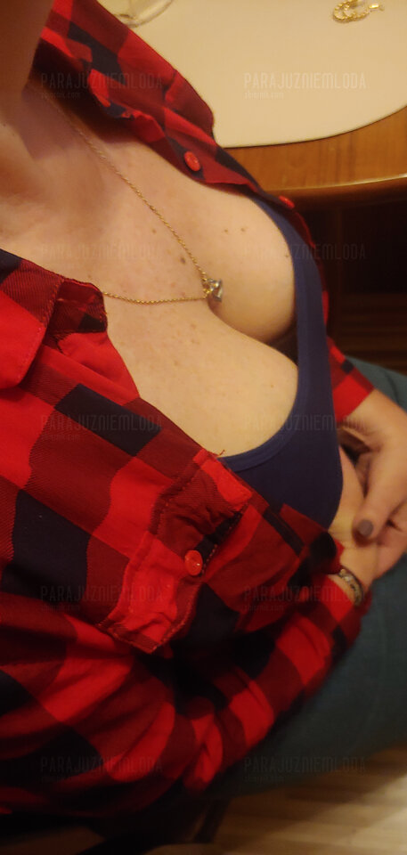 Moge tak iść dzisiaj do pracy??? - parajuzniemloda