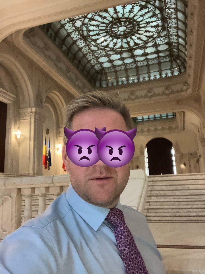 IMG_4250.jpg - roughfun