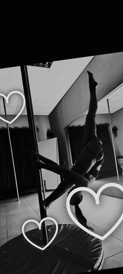Screenshot_20241023-212642_Gallery.jpg - nuda69