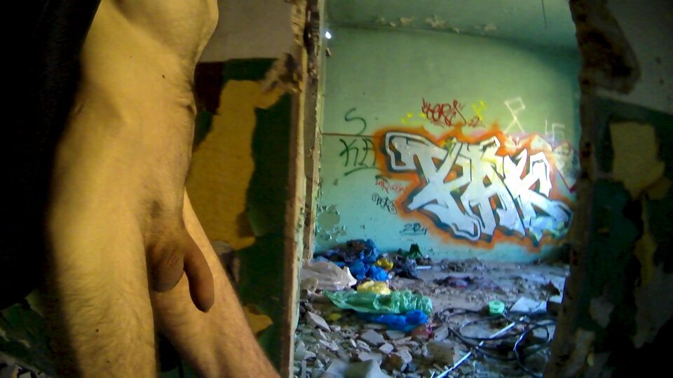 BYTOM - stara zajezdnia 20241023_1139.mp4_snapshot_01.03.254.jpg - Krzysztof_cfnm