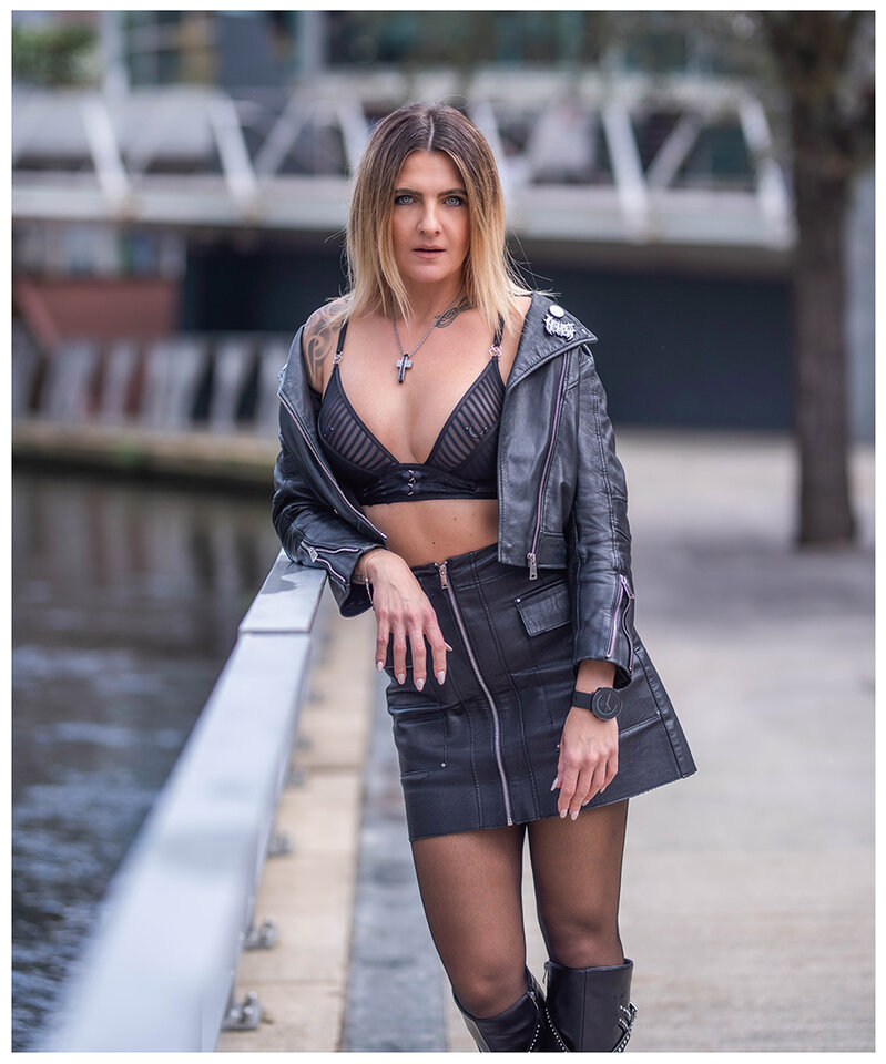 49m.jpg - metalcfcouple