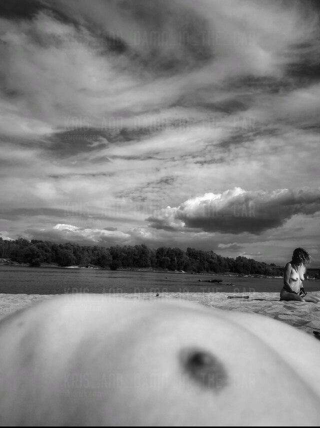 Kris_and_Damn_in_the_car