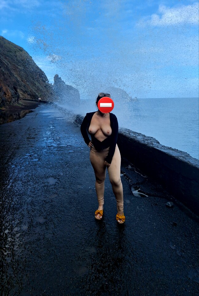 Wave.jpg - hiddendesire