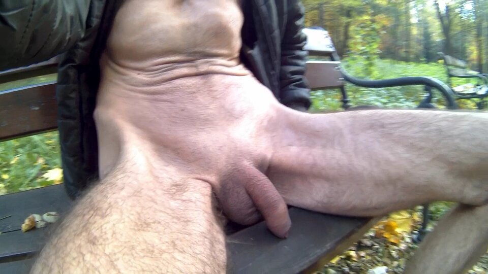 spacer 20241028_1305.mp4_snapshot_15.45.591.jpg - Krzysztof_cfnm