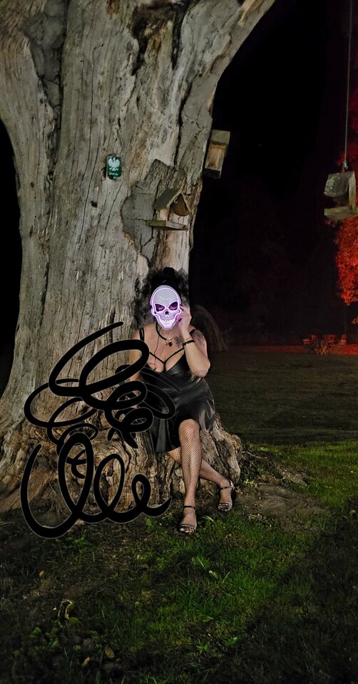 Halloween.jpg - Ona_72_On