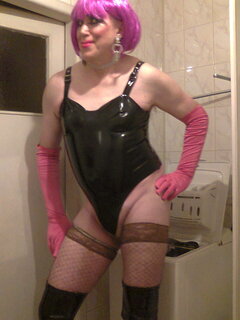 Szminka męska Suka Paola uwielbiam Kutasy🧡