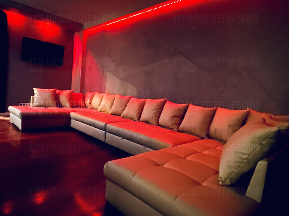 Apartament imprezowy Warszawa - KingAndQueenOfSwing