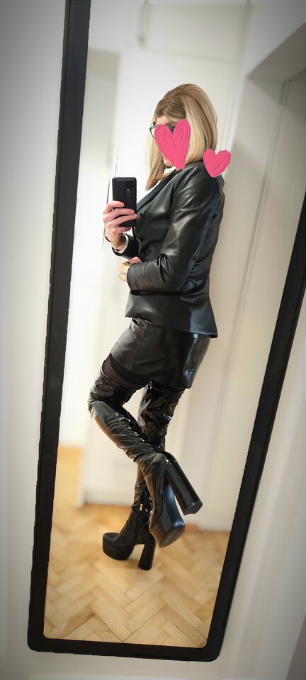 1000043592.jpg - PaulaTransMilf